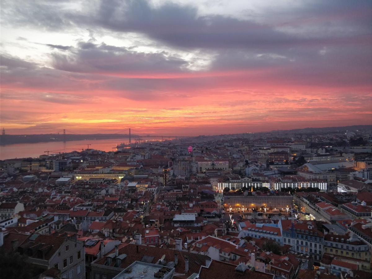 Superb Overlooking Graça In * Lisboa