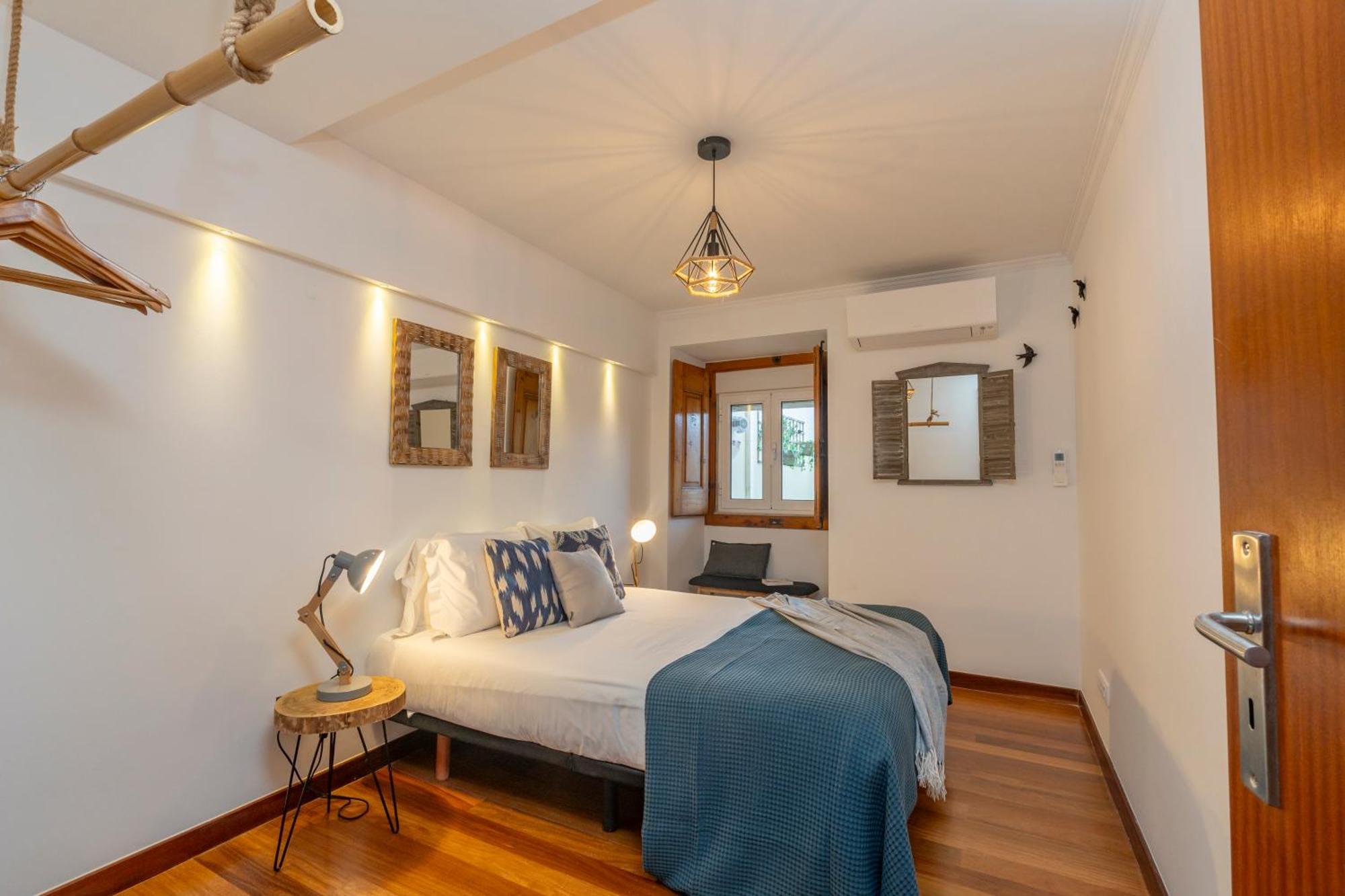 Appartement Superb Overlooking Graça In *