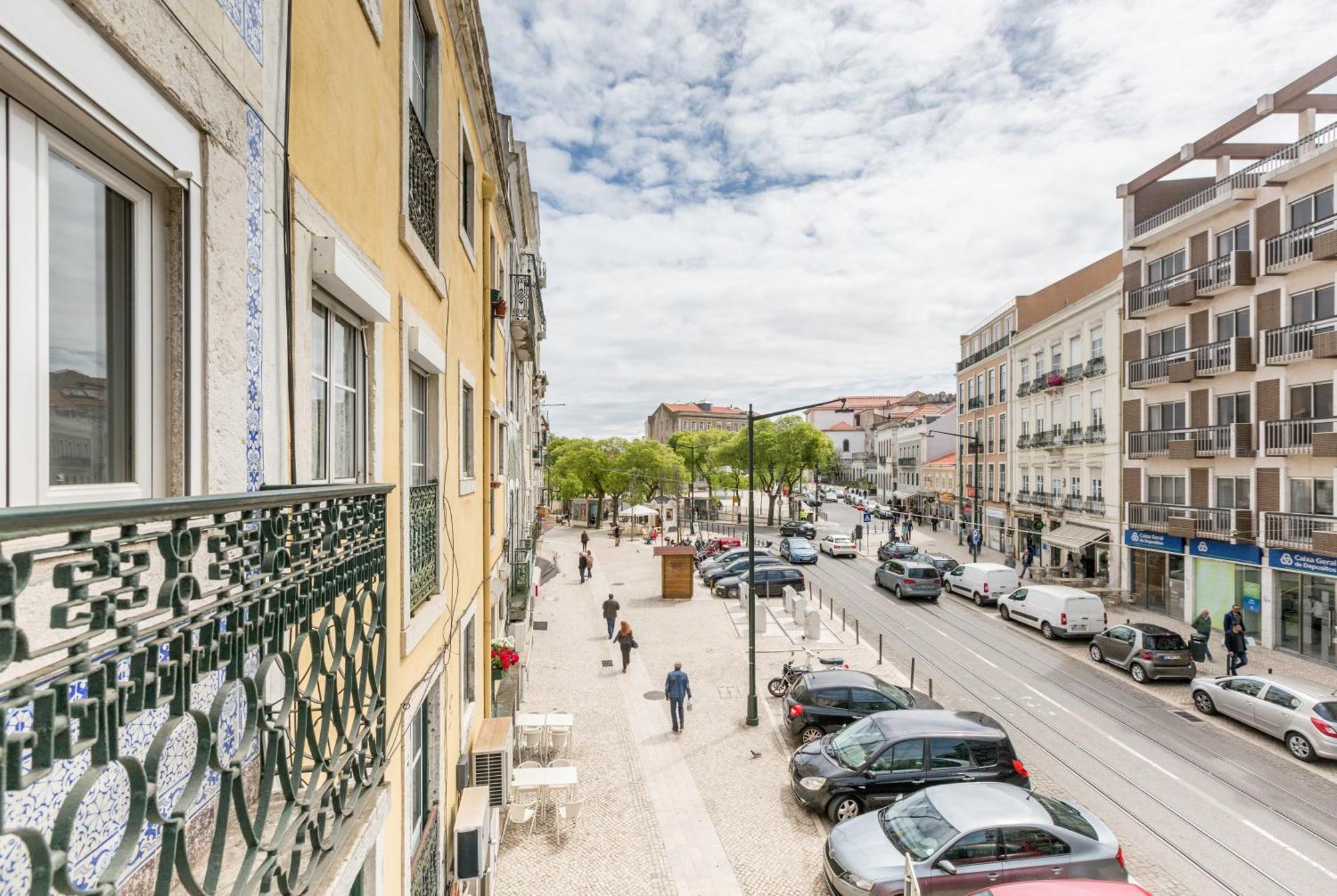 Appartement Superb Overlooking Graça In Lisboa